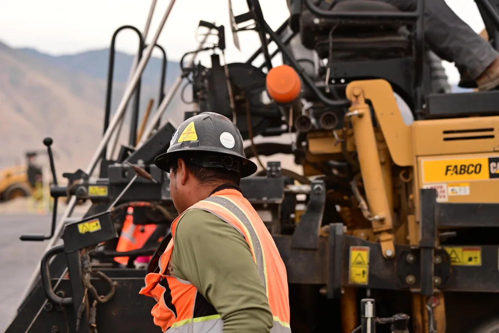 Ridge Rock Worker